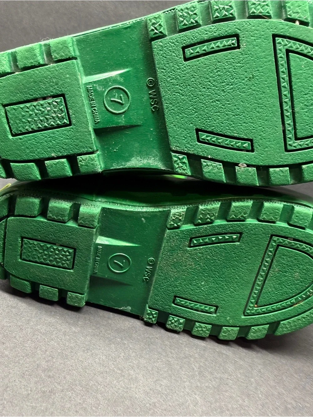 Western Chief Kids Green Frog Rain Boots